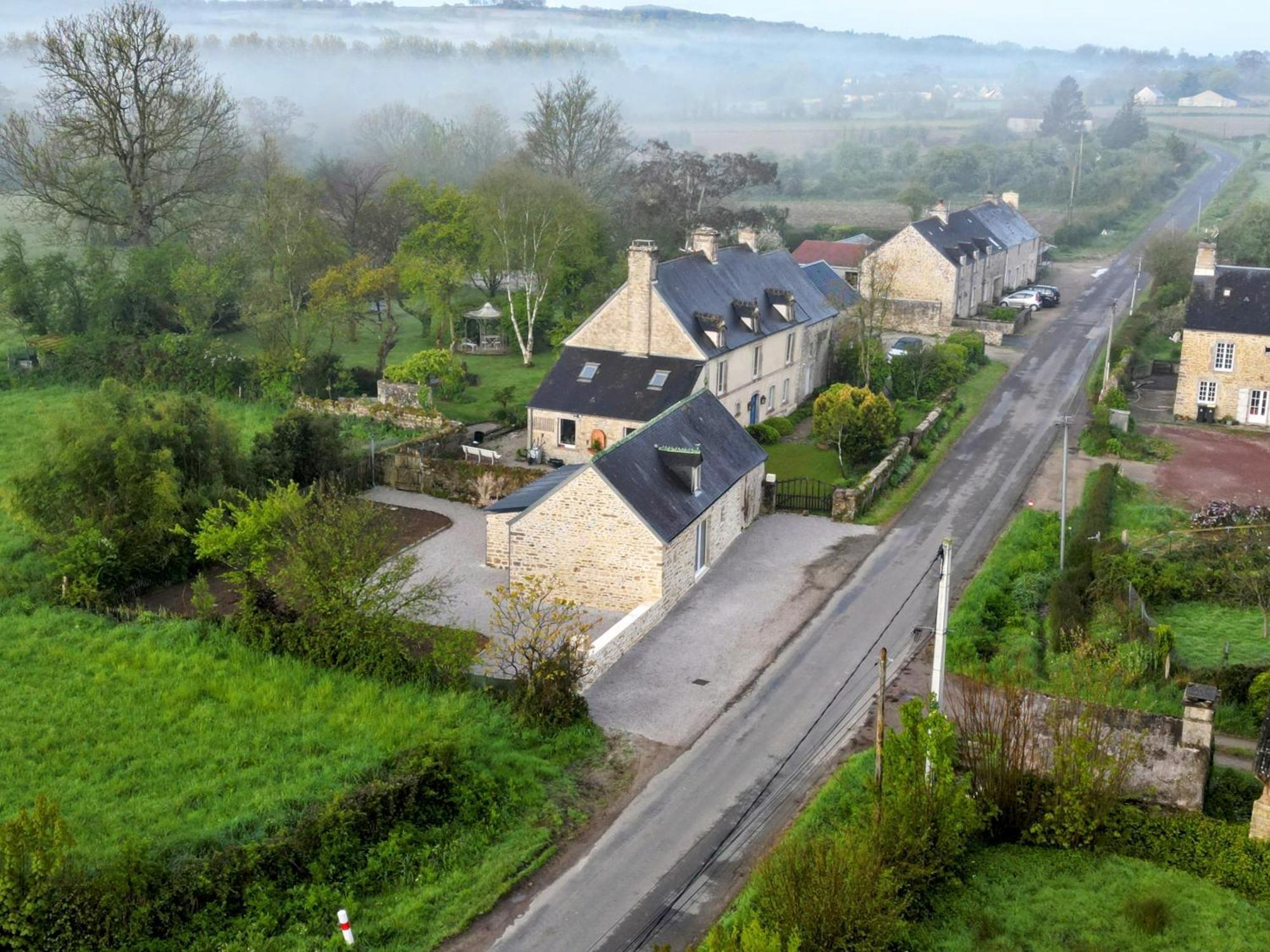 La Ptite Normande Bed & Breakfast Saint-Germain-de-Tournebut Exterior photo