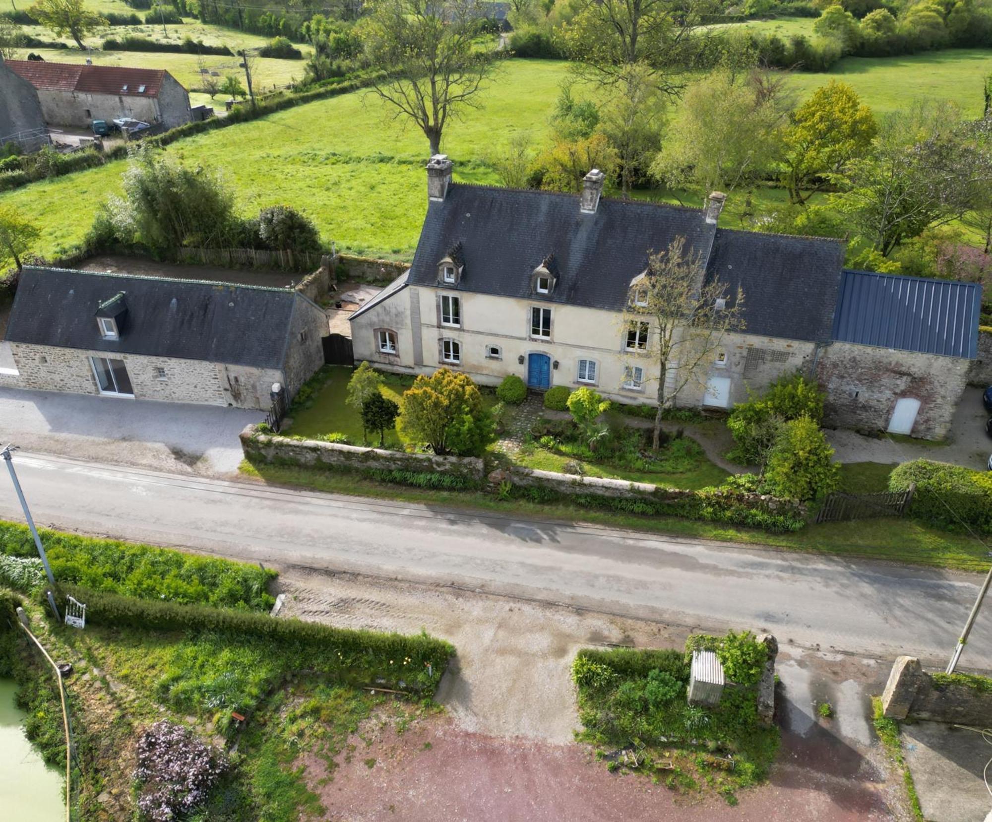 La Ptite Normande Bed & Breakfast Saint-Germain-de-Tournebut Exterior photo